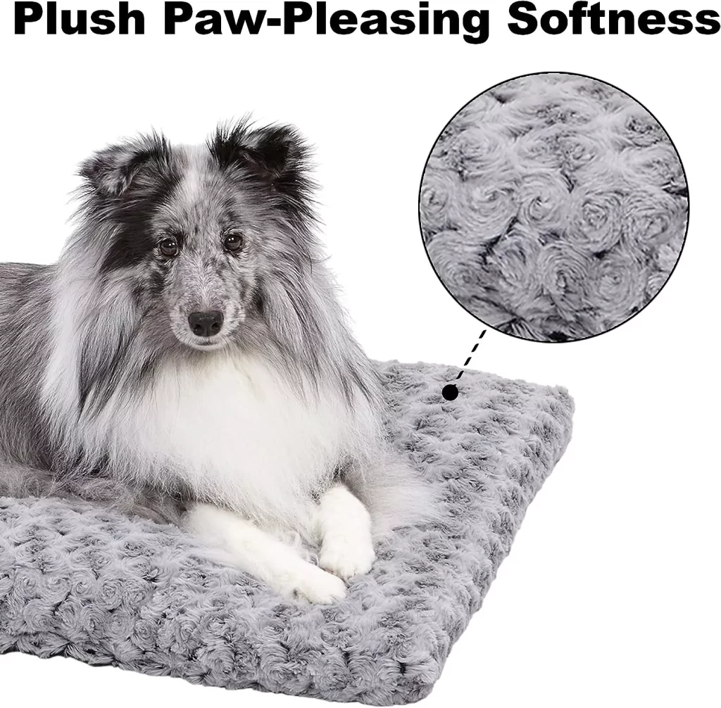 MidWest Deluxe Plush Dog Bed - Crate Friendly - Machine Washable - 1-Year Warranty - Gray, 24-Inch